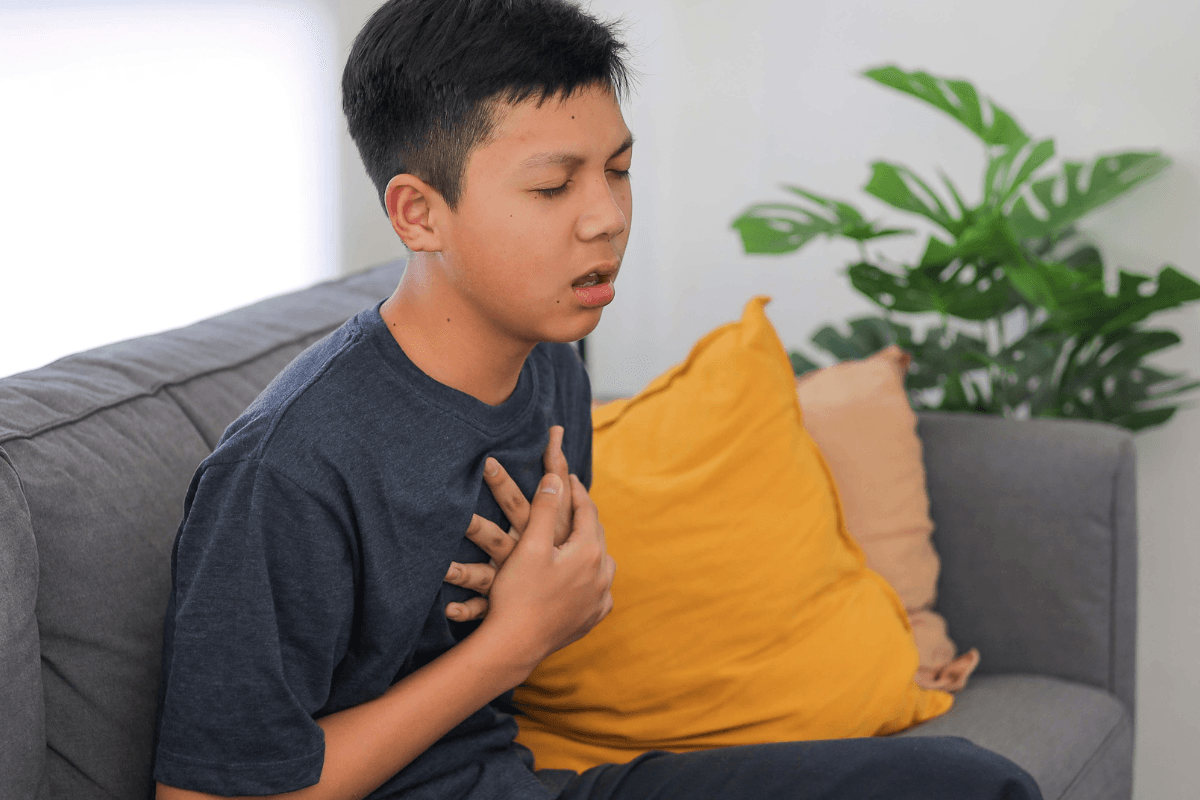 Asthma Symptoms in Kids and Adults: Signs to Watch