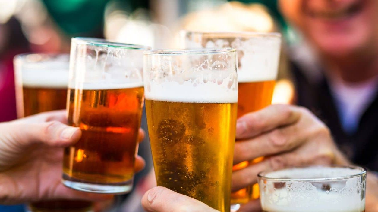 Drinking Alcohol and Diabetes: Safer Blood Sugar Choices