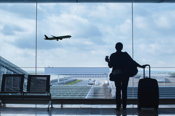 Traveling With Asthma: Flight Precautions and Packing Tips