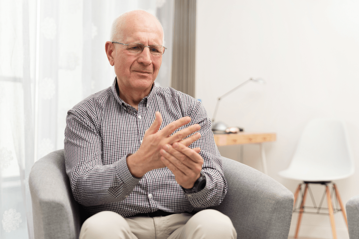 Signs of Rheumatoid Arthritis: Early Clues and Next Steps