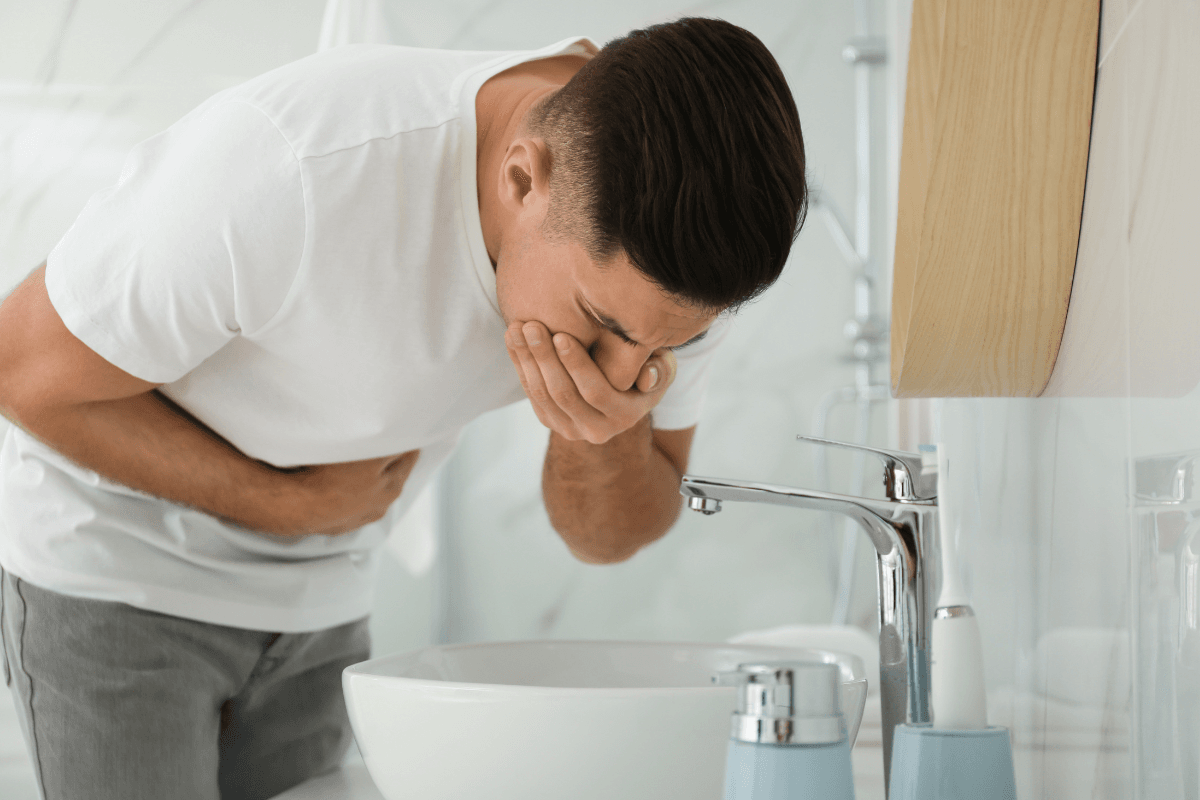 Retatrutide Side Effects: What to Watch and When to Call