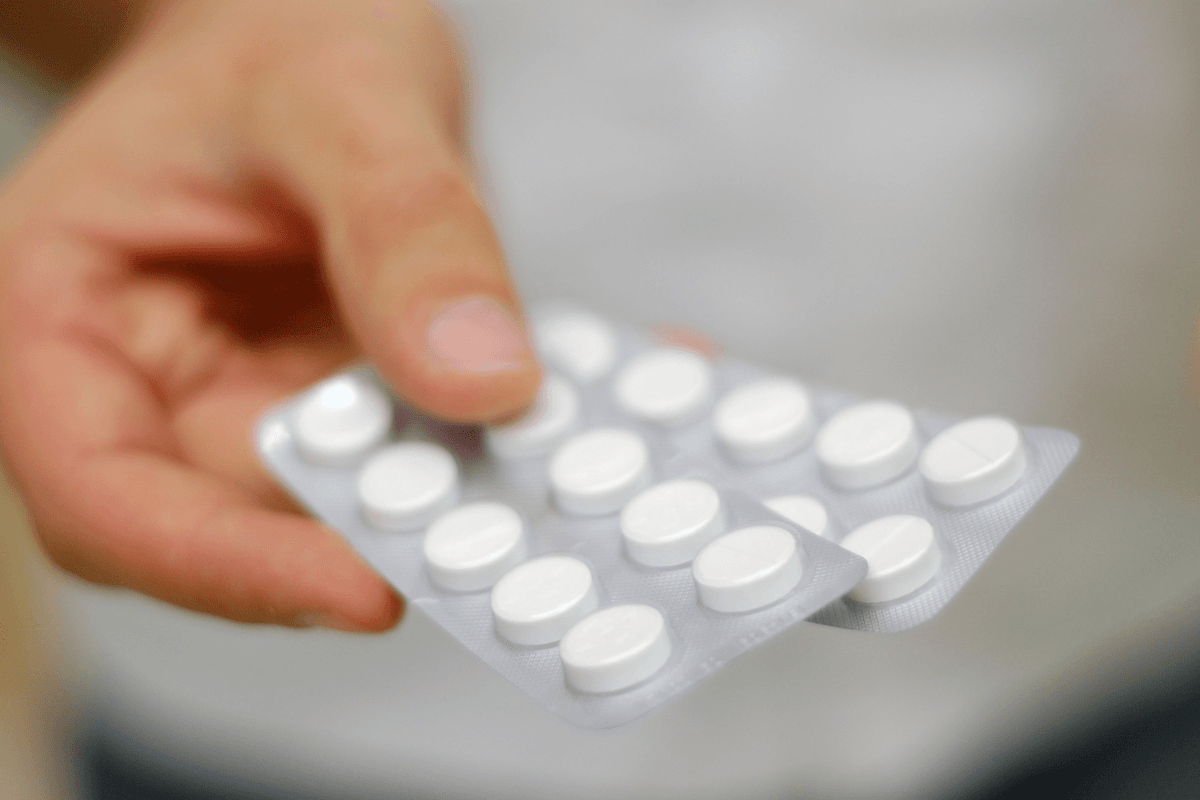 Oxybutynin 5 mg: Safety, Side Effects, and Dosing Context