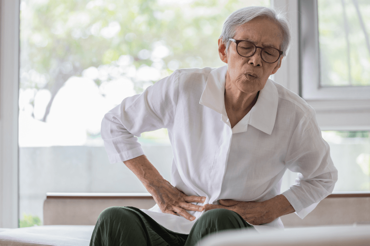 Meloxicam Side Effects in Elderly Adults: Safety and Red Flags